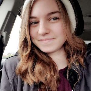 Meet your Posher, Cate